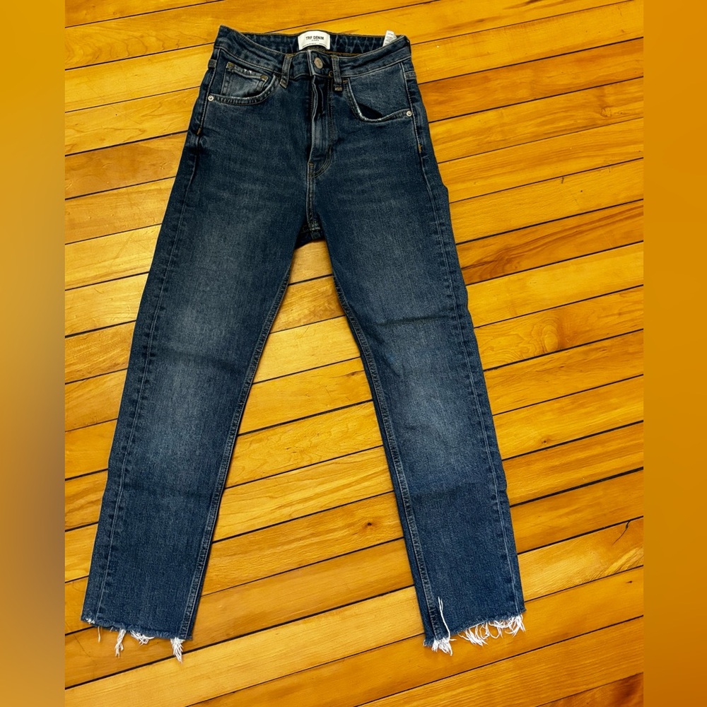 Zara 00 straight Jean